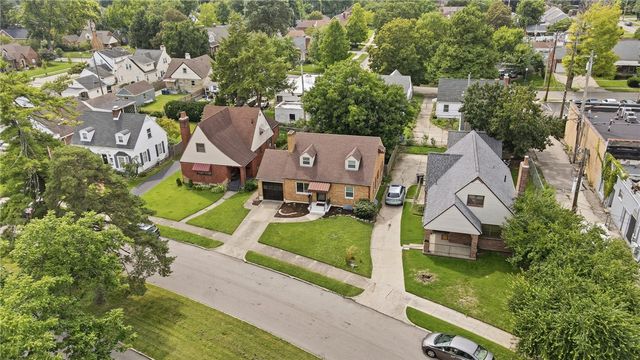 715 Broadmoor Drive, Dayton, OH 45419