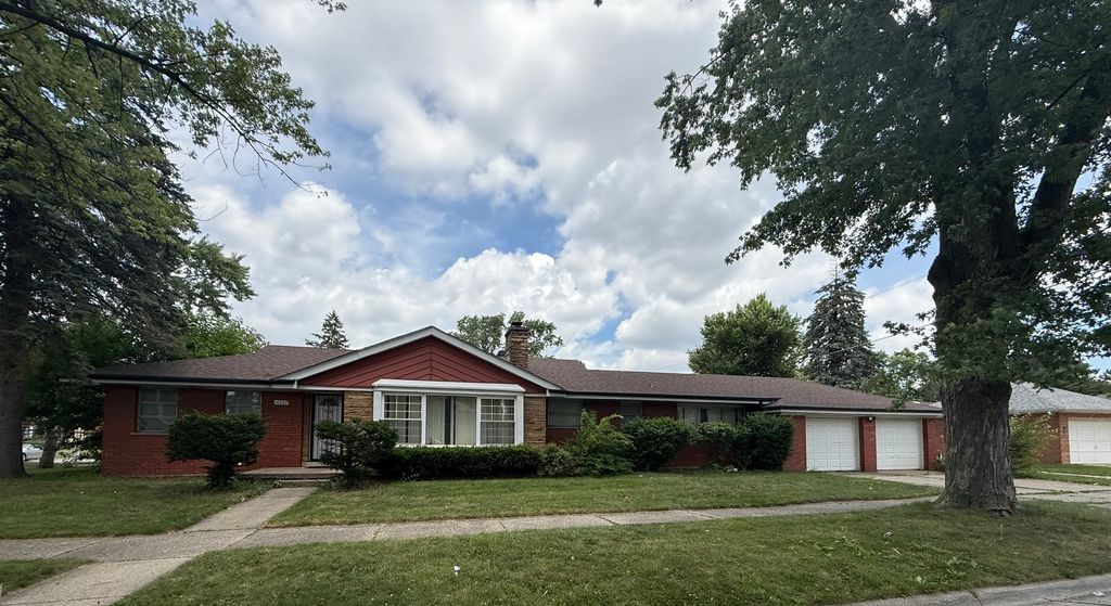 14237 S La Salle Street, Riverdale, IL 60827