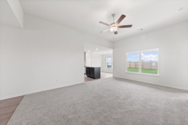 9913 Fighting Falcon Way, Fort Worth, TX 76131