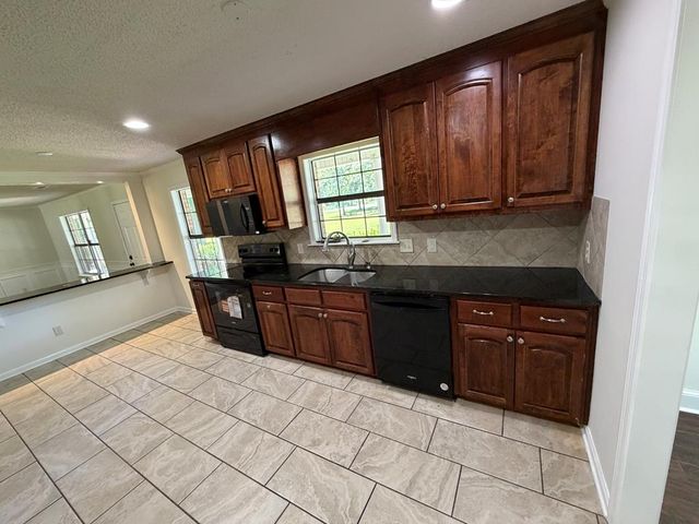 3684 Hartford Hwy, Dothan, AL 36305