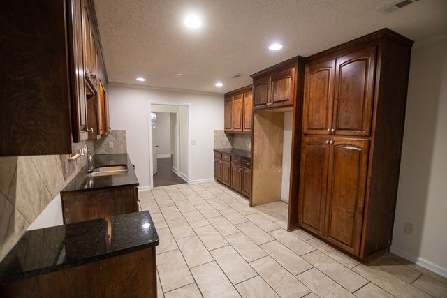 3684 Hartford Hwy, Dothan, AL 36305