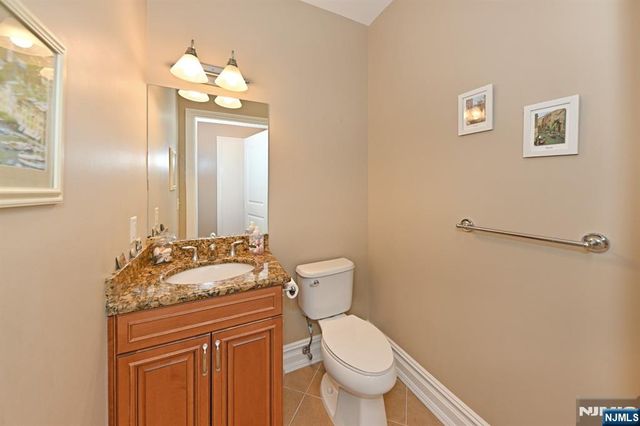 2303 Rio Vista Lane, Northvale, NJ 07647