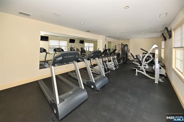 2303 Rio Vista Lane, Northvale, NJ 07647