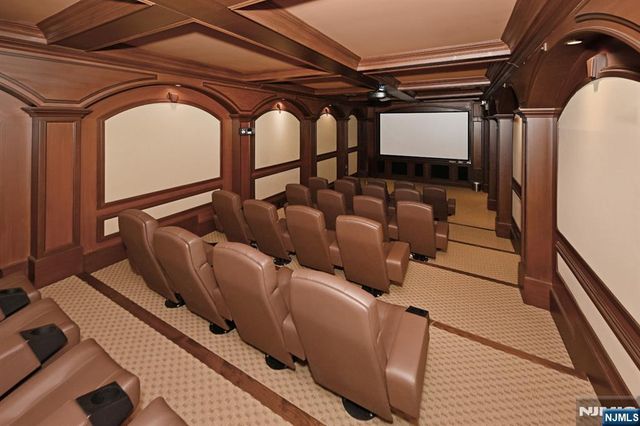 2303 Rio Vista Lane, Northvale, NJ 07647