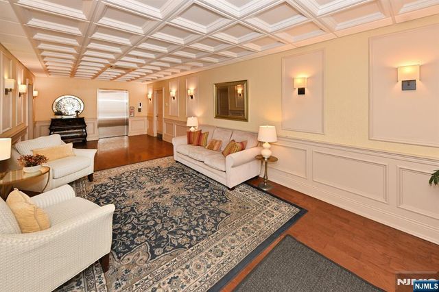 2303 Rio Vista Lane, Northvale, NJ 07647