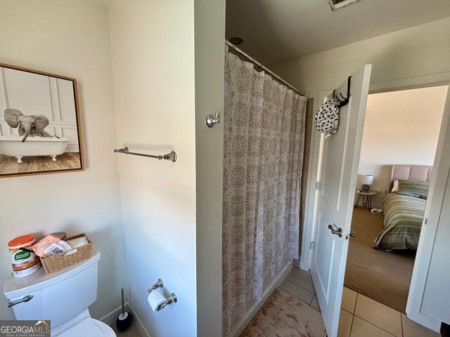 565 Peachtree Street NE 1011, Atlanta, GA 30308