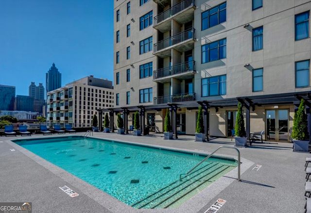 565 Peachtree Street NE 1011, Atlanta, GA 30308