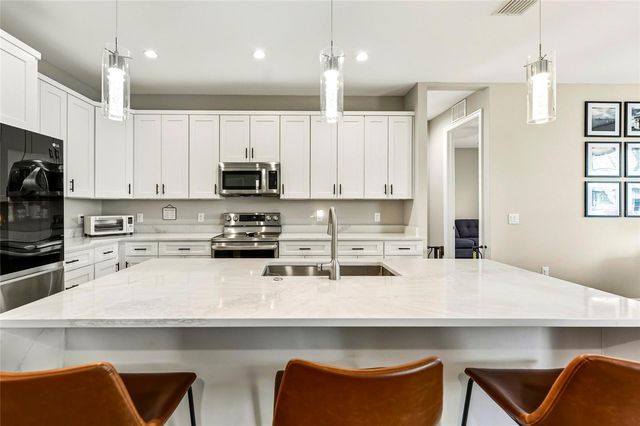 1107 NW 7TH PLACE, Cape Coral, FL 33993