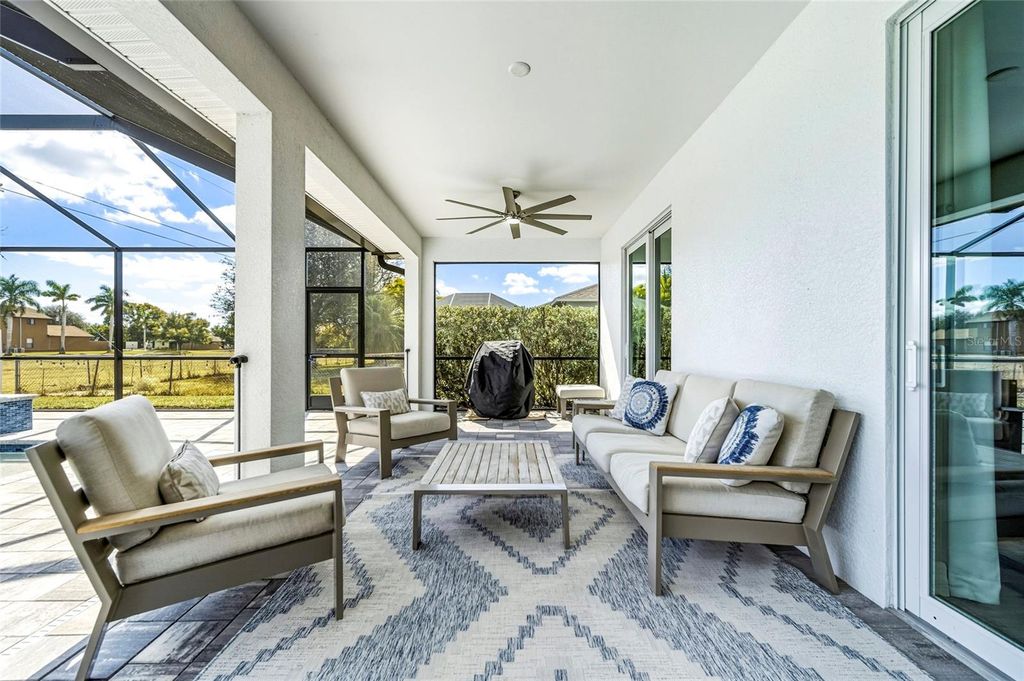 Image 27 of property listing at 1107 NW 7TH PLACE, Cape Coral, FL 33993