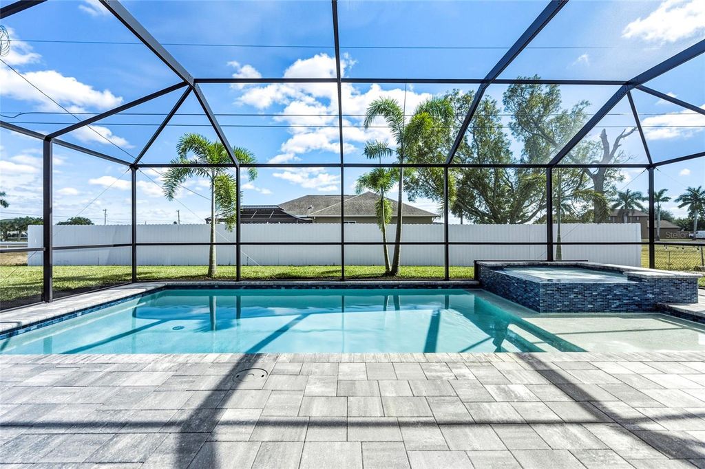 Image 31 of property listing at 1107 NW 7TH PLACE, Cape Coral, FL 33993