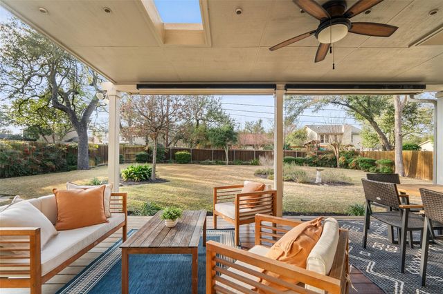 6523 Heron DR, Austin, TX 78759