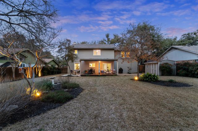 6523 Heron DR, Austin, TX 78759