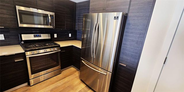 1800 E 4th St, Austin, TX 78702