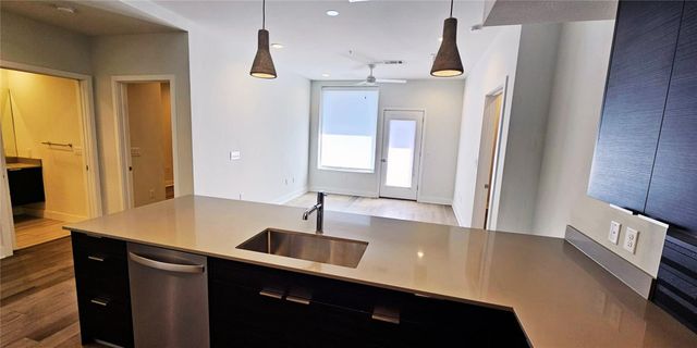 1800 E 4th St, Austin, TX 78702