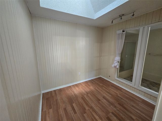 925 Shell Lane, Lancaster, TX 75146