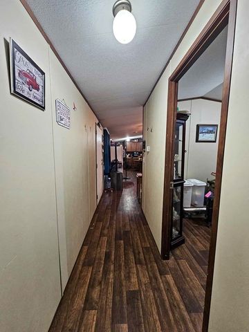 301 An County Rd 1370, Palestine, TX 75801