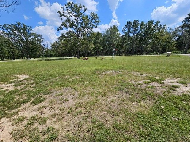 301 An County Rd 1370, Palestine, TX 75801