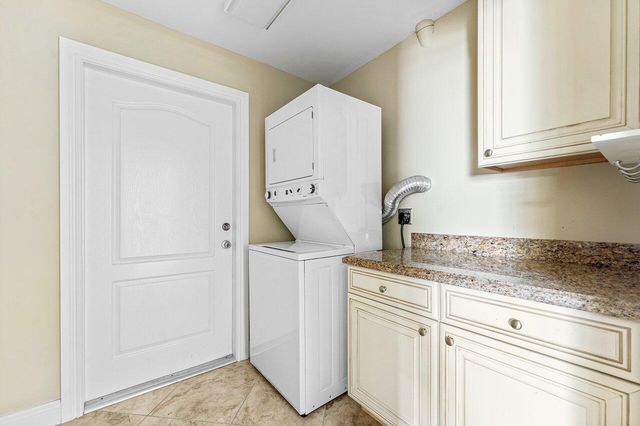 4572 White Cedar Lane, Delray Beach, FL 33445