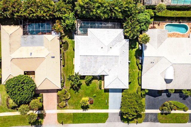 4572 White Cedar Lane, Delray Beach, FL 33445