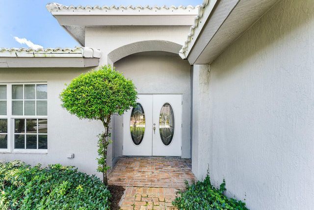 4572 White Cedar Lane, Delray Beach, FL 33445