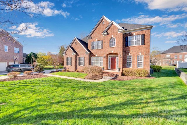 695 Summerford Court NW, Concord, NC 28027