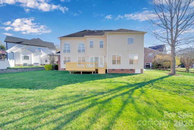 695 Summerford Court NW, Concord, NC 28027