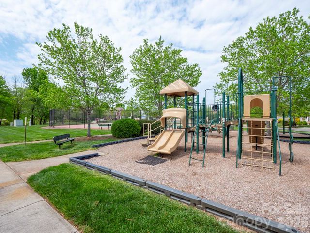 695 Summerford Court NW, Concord, NC 28027