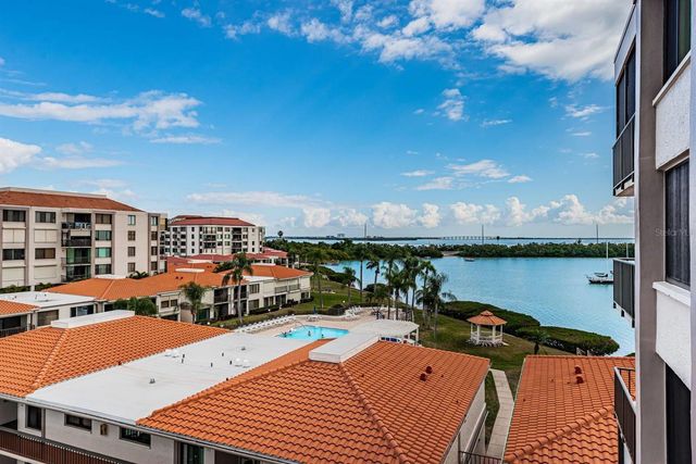 6295 BAHIA DEL MAR CIRCLE 505, St Petersburg, FL 33715