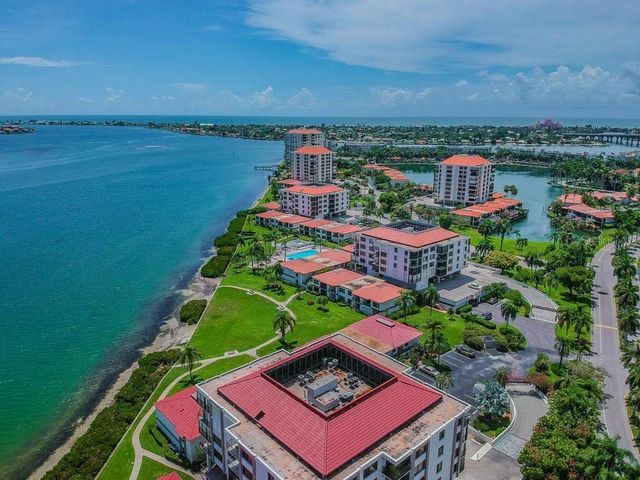 6295 BAHIA DEL MAR CIRCLE 505, St Petersburg, FL 33715