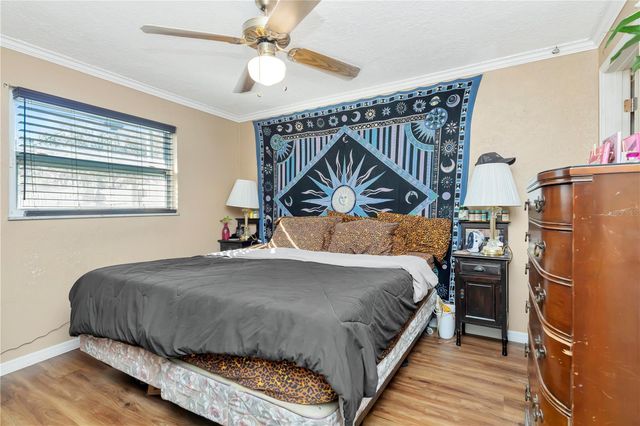 1300 AMBLE LANE, Clearwater, FL 33755