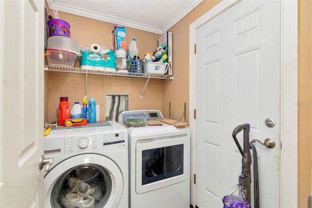 1300 AMBLE LANE, Clearwater, FL 33755