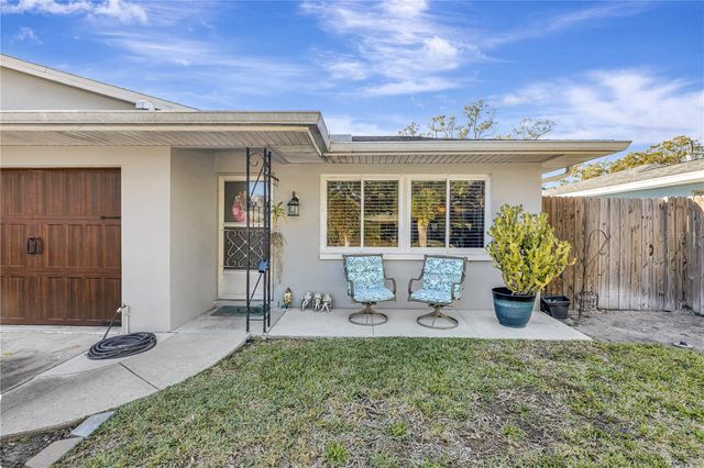 1300 AMBLE LANE, Clearwater, FL 33755