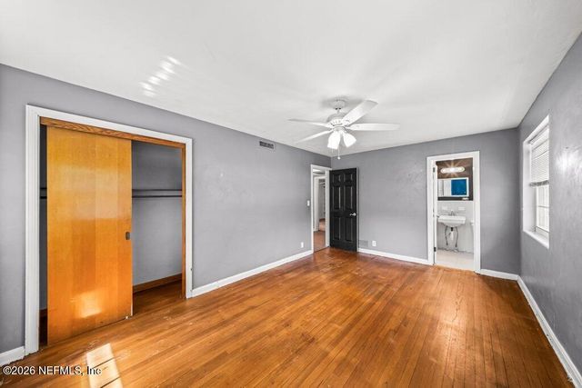5404 FLORAL Avenue, Jacksonville, FL 32211
