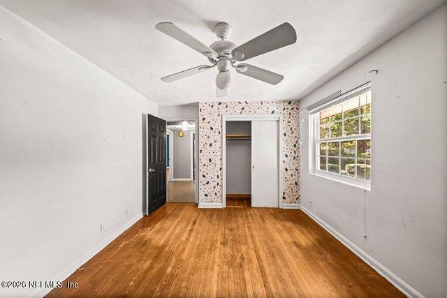5404 FLORAL Avenue, Jacksonville, FL 32211