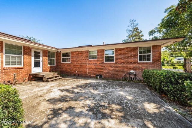 5404 FLORAL Avenue, Jacksonville, FL 32211