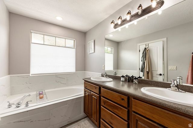 283 E NECHATEL DR, Draper, UT 84020