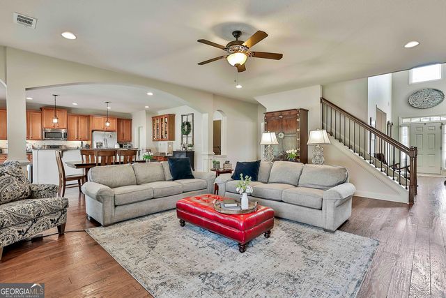 20 Water Oak Drive, Sharpsburg, GA 30277