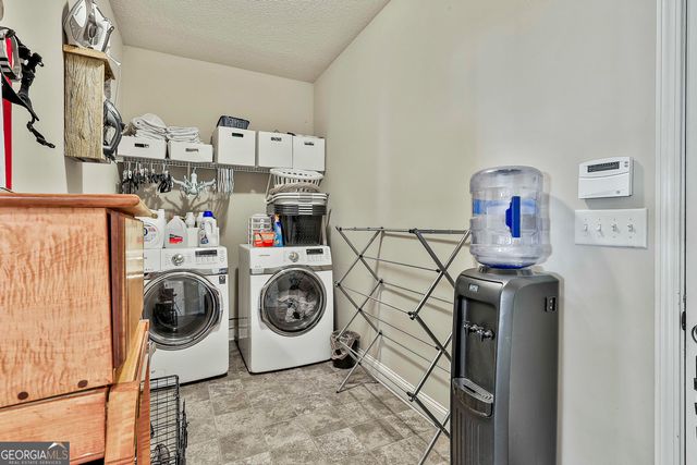 20 Water Oak Drive, Sharpsburg, GA 30277