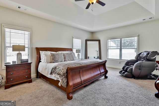 20 Water Oak Drive, Sharpsburg, GA 30277