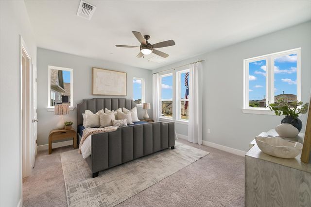 511 Emory Crossing BLVD, Hutto, TX 78634