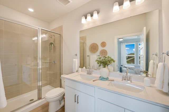 511 Emory Crossing BLVD, Hutto, TX 78634