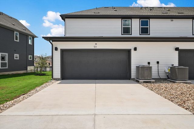 511 Emory Crossing BLVD, Hutto, TX 78634