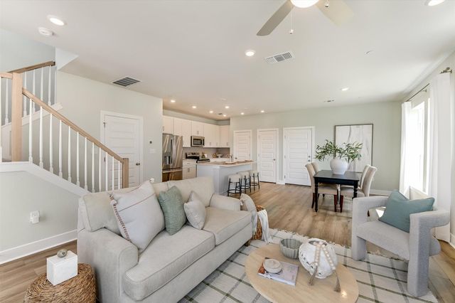 511 Emory Crossing BLVD, Hutto, TX 78634