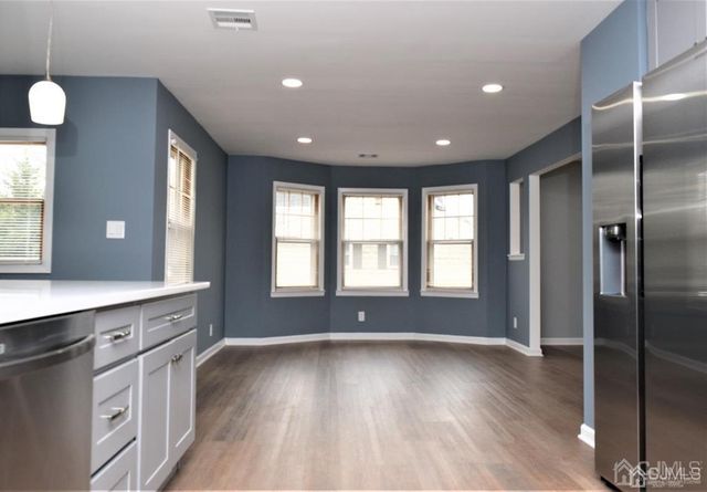 80 Dewey Avenue, Colonia, NJ 07067