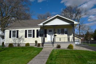80 Dewey Avenue, Colonia, NJ 07067