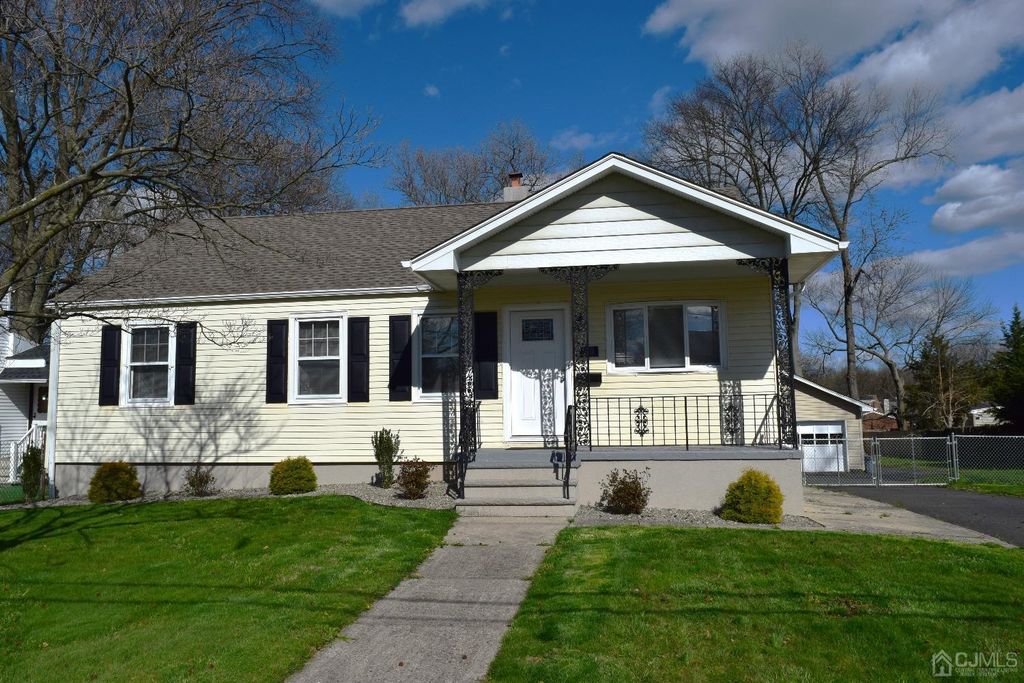 80 Dewey Avenue, Colonia, NJ 07067