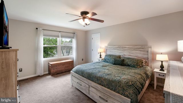 129 STEEPLECHASE DR, Doylestown, PA 18901