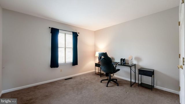 129 STEEPLECHASE DR, Doylestown, PA 18901