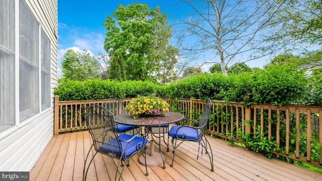 129 STEEPLECHASE DR, Doylestown, PA 18901
