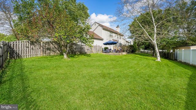 129 STEEPLECHASE DR, Doylestown, PA 18901